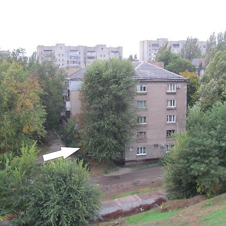Apartment On Yatsenka Street Near Intourist Hotel Zaporizhia Εξωτερικό φωτογραφία