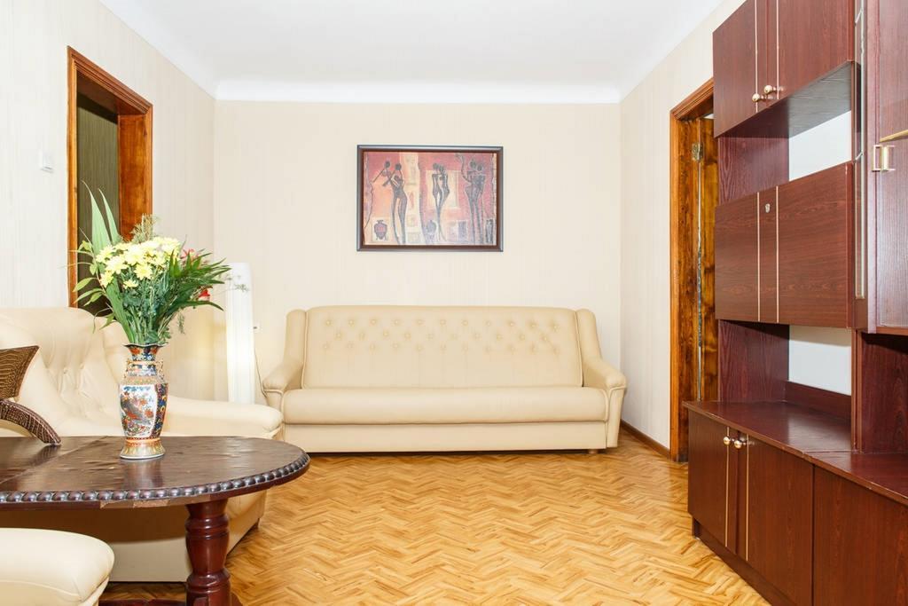 Apartment On Yatsenka Street Near Intourist Hotel Zaporizhia Εξωτερικό φωτογραφία